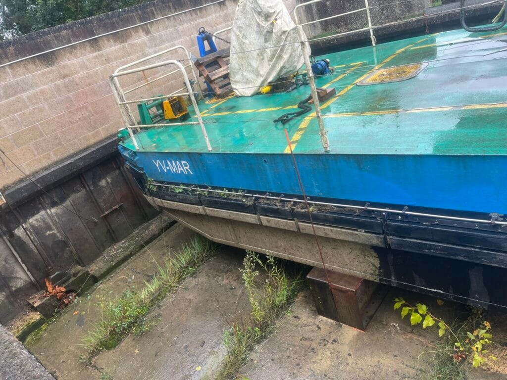 hydrodecapage bateau coque