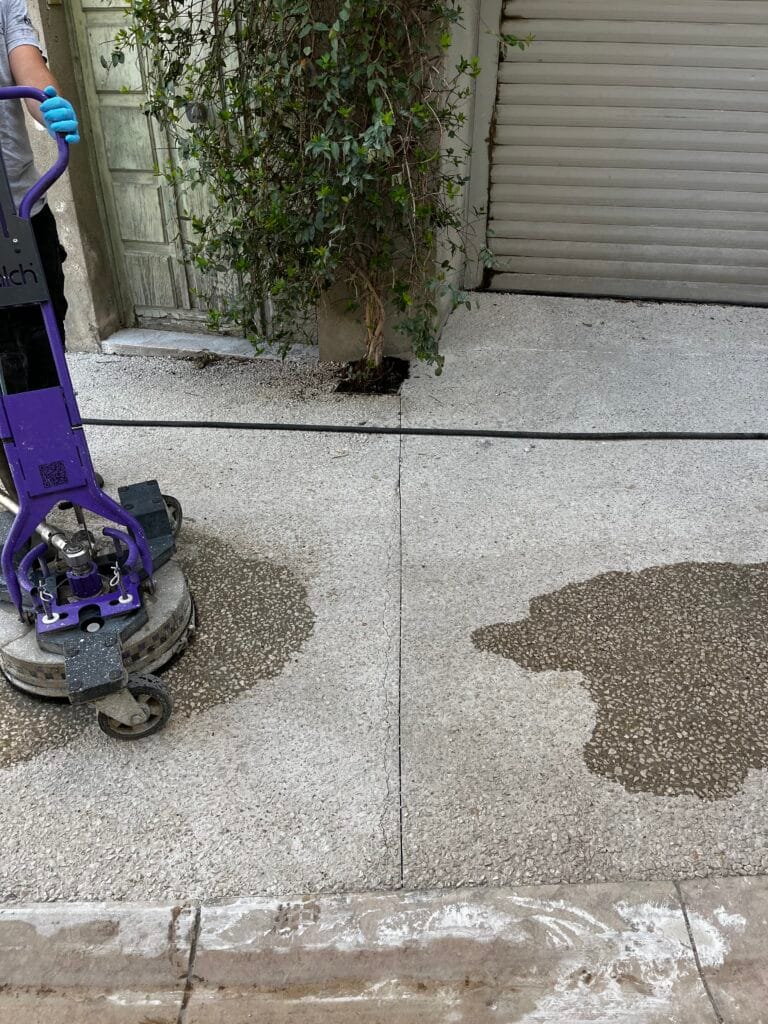 hydrodecapage surface